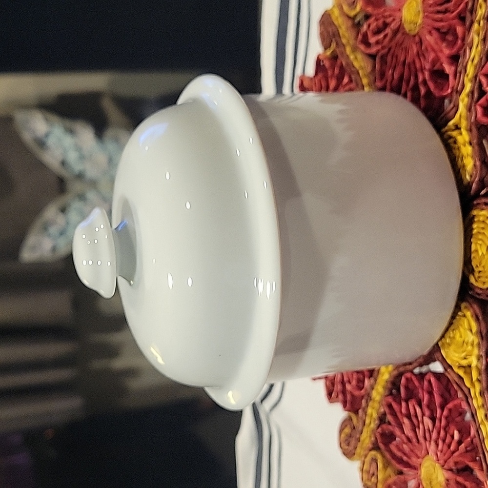 5 For 25.00/Dansk "Bisserup" Bistro sugar bowl  w/ lid, NWOT